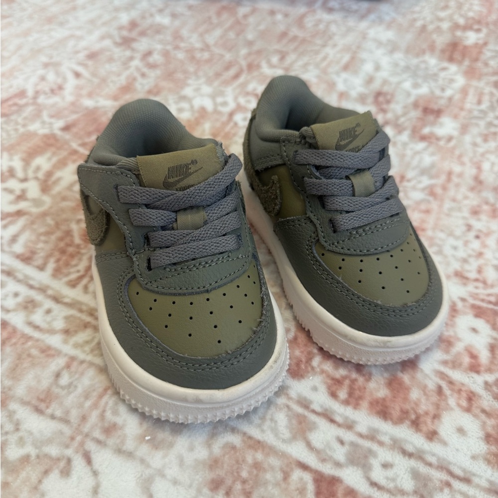 Nike Kids Olive and Gray Sneakers